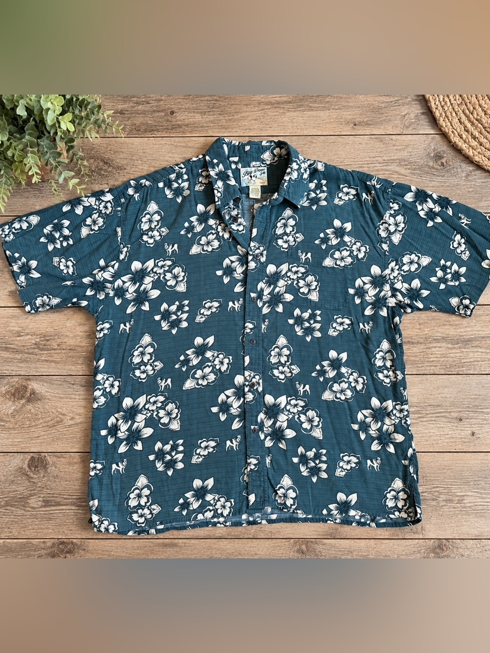 Big Dogs Teal Blue Floral Short-Sleeve Button-Down Shirt